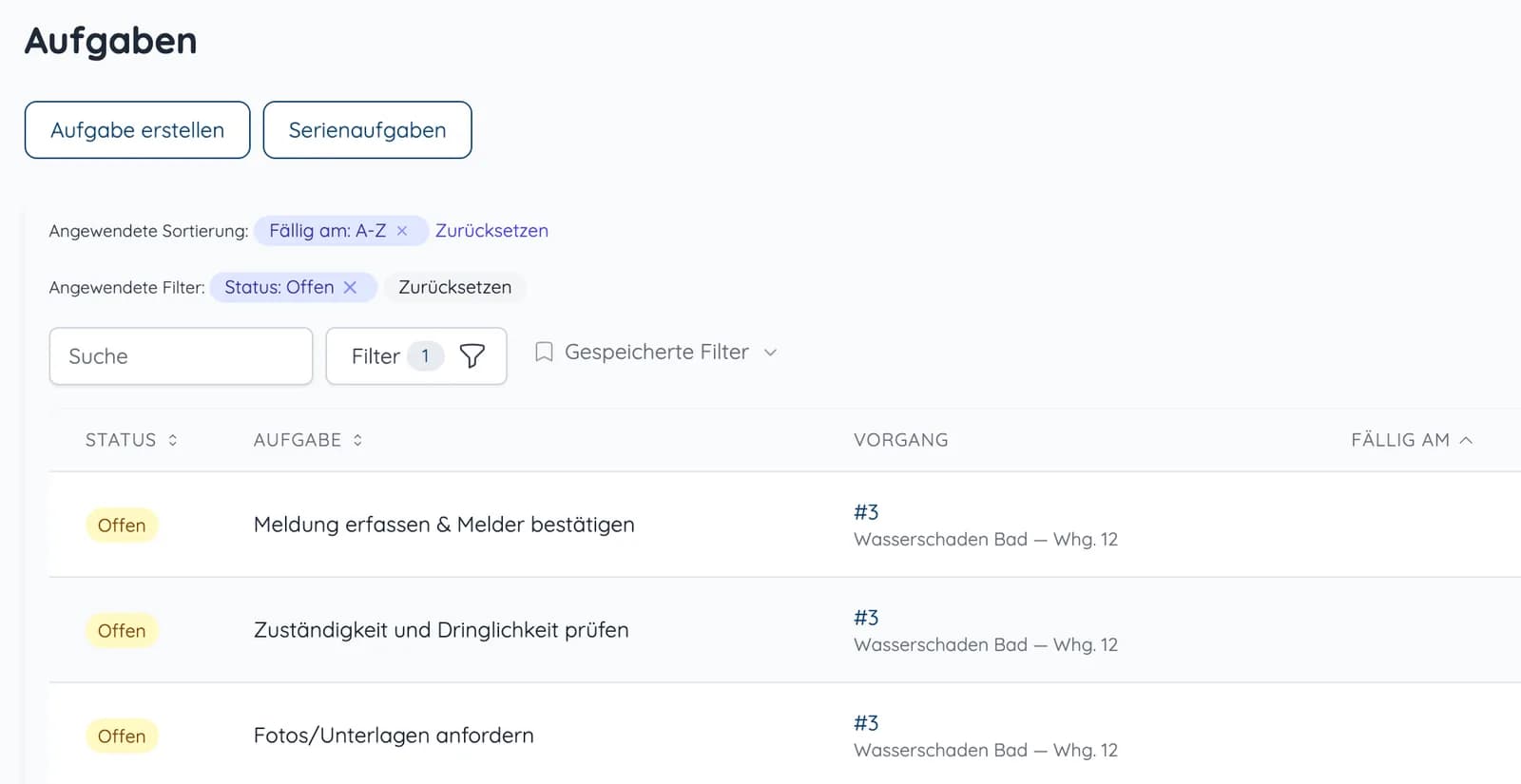 Aufgabenliste mit offenen Aufgaben, zugehörigem Vorgang und den Schaltflächen „Aufgabe erstellen“ und „Serienaufgaben“