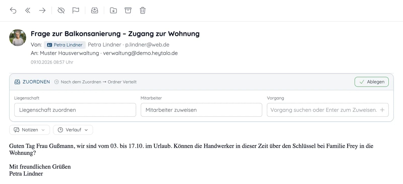 E-Mail einer Eigentümerin mit den Zuordnungsfeldern Liegenschaft, Mitarbeiter und Vorgang